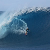 Surfers flock to Fiji in anticipation of major swells